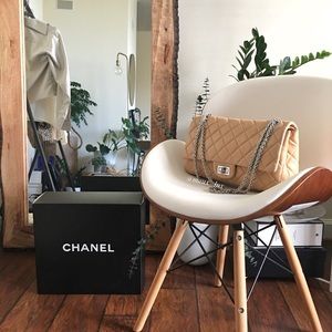 FLASH SALE🌸 Iridescent Classic Double Flap